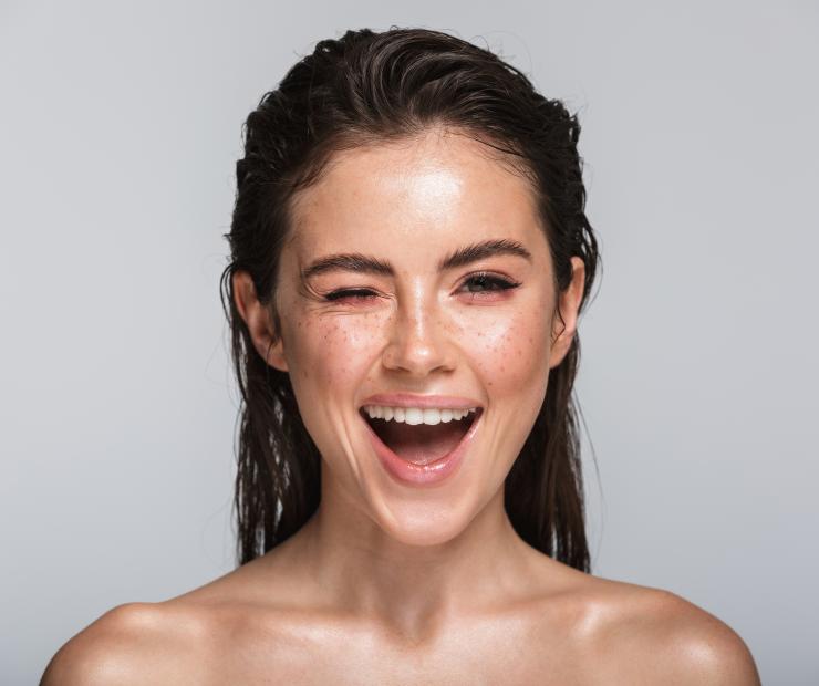 Процедура HydraFacial: аппаратная чистка лица - процедуры lartclinic.ru Процедура HydraFacial: аппаратная чистка лица - косметические процедуры, фото