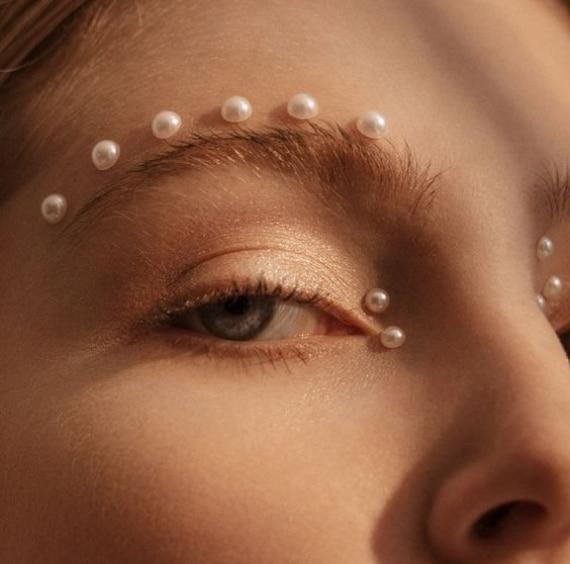 Уходовые процедуры Guinot - процедуры lartclinic.ru Уходовые процедуры Guinot - косметические процедуры, фото